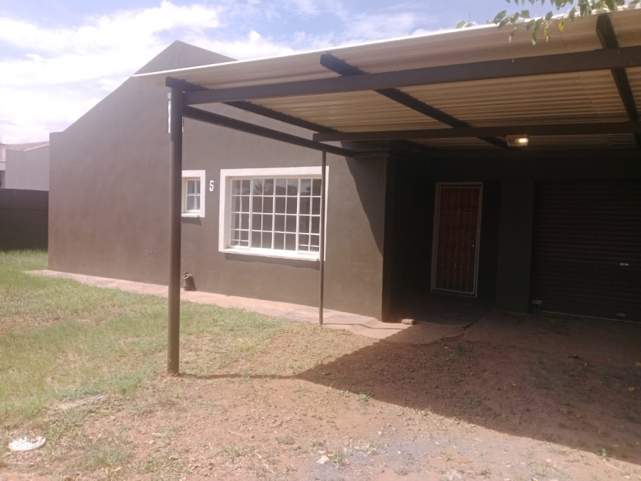 3 Bedroom Property for Sale in Kuruman Northern Cape